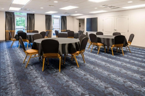 Homewood Suites By Hilton Rochester/Greece, NY image 25