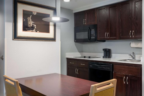 Homewood Suites By Hilton Rochester/Greece, NY image 28